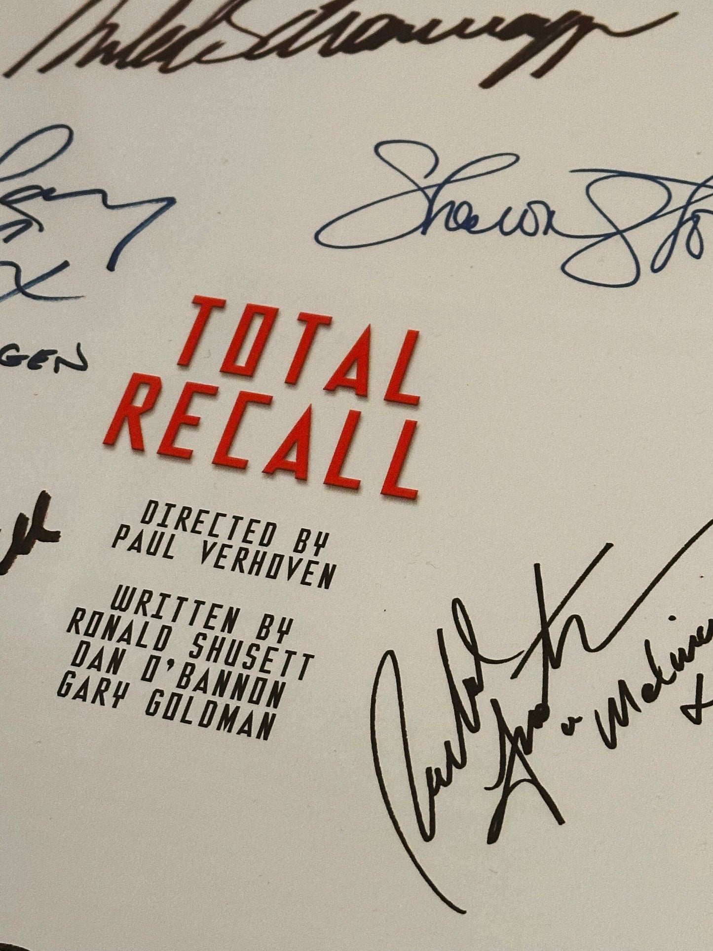 TOTAL RECALL Signed Movie Script, Birthday Gift, Movie Gift, Film Script, Schwarzenegger, 80's, 1980's