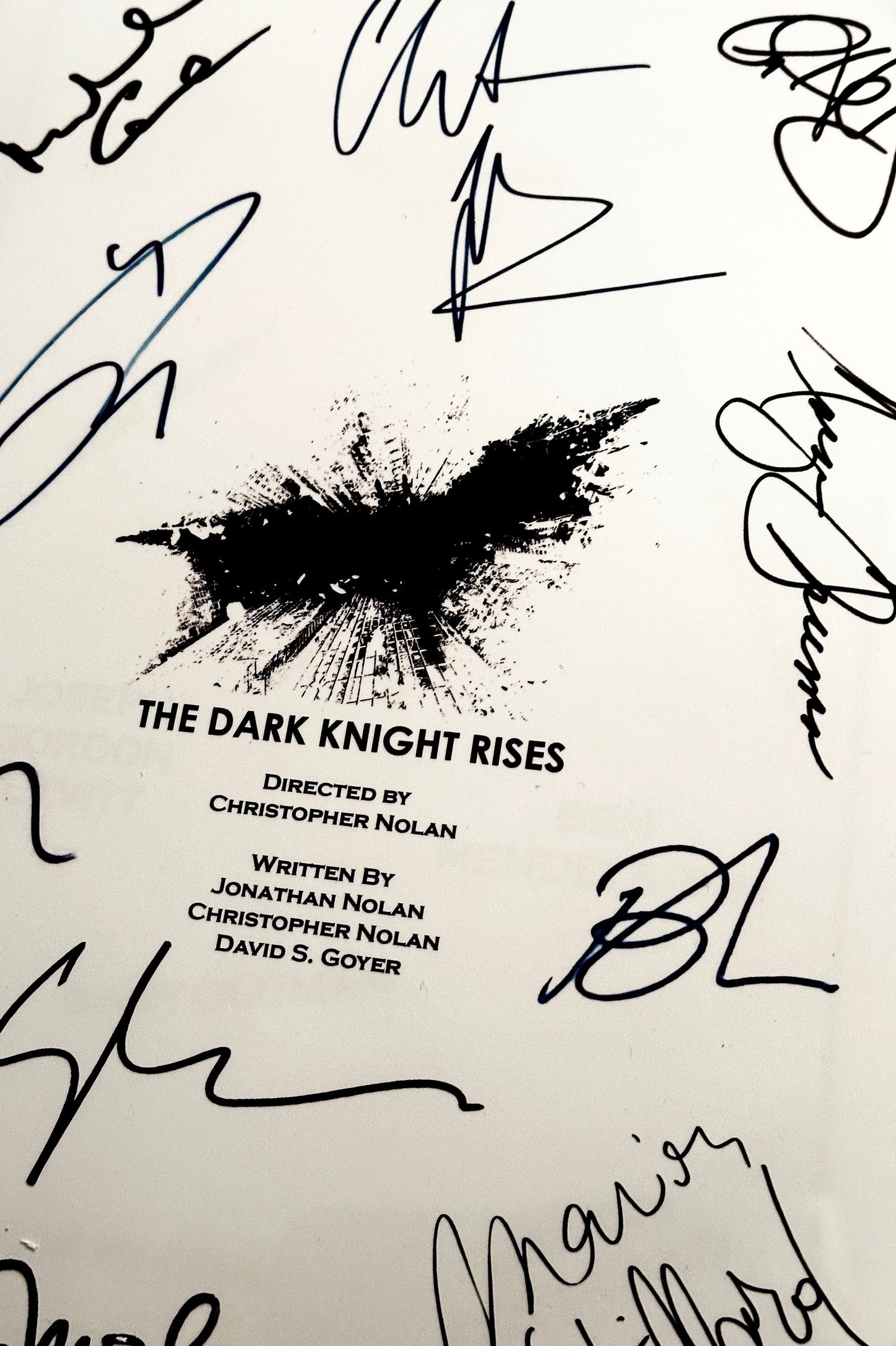 DARK KNIGHT RISES Signed Movie Script, Batman, Birthday Gift, Movie Gift, Film Script, Autographs, Cinema, Gift, Present