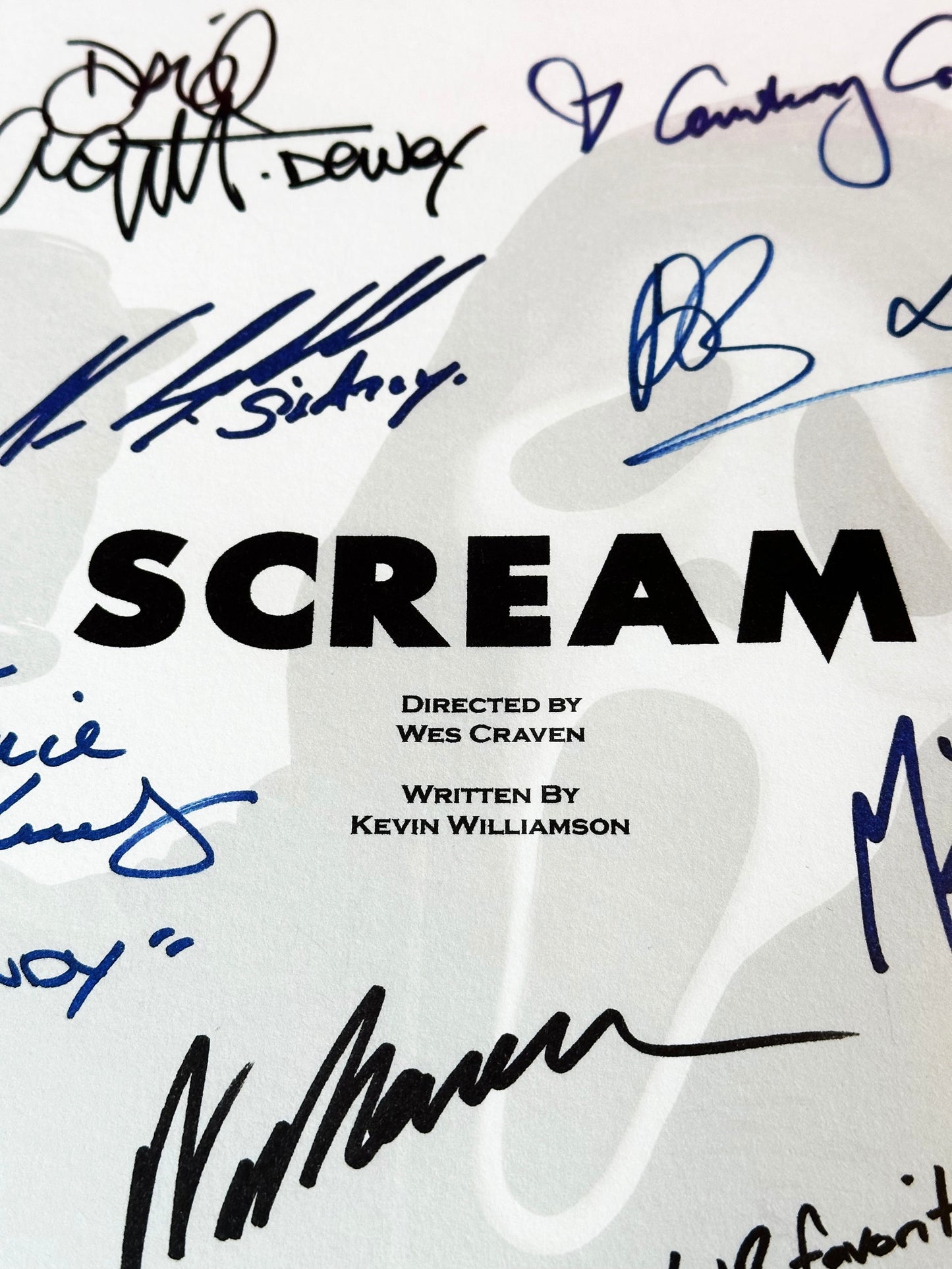 SCREAM Signed Movie Script, Birthday Gift, Movie Gift, Film Script, Screenplay, Autographs,