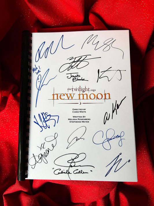 TWILIGHT NEW MOON Signed Movie Script, Movie Present, Birthday Gift, Movie Gift, Film Script, Screenplay, Autograph, Stocking filler