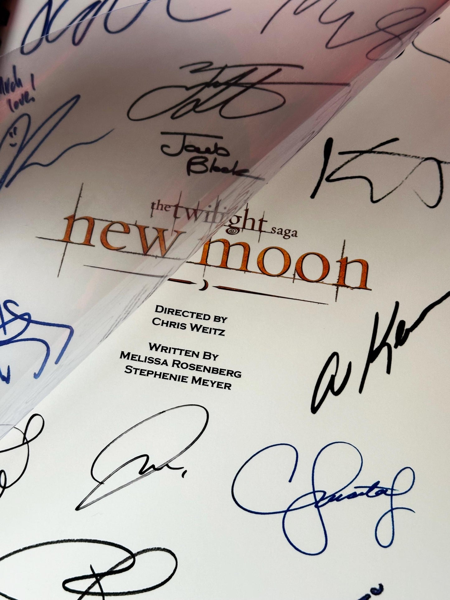 TWILIGHT NEW MOON Signed Movie Script, Movie Present, Birthday Gift, Movie Gift, Film Script, Screenplay, Autograph, Stocking filler